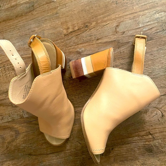 Aldo shoes beige/light caramel. - Picture 1 of 4